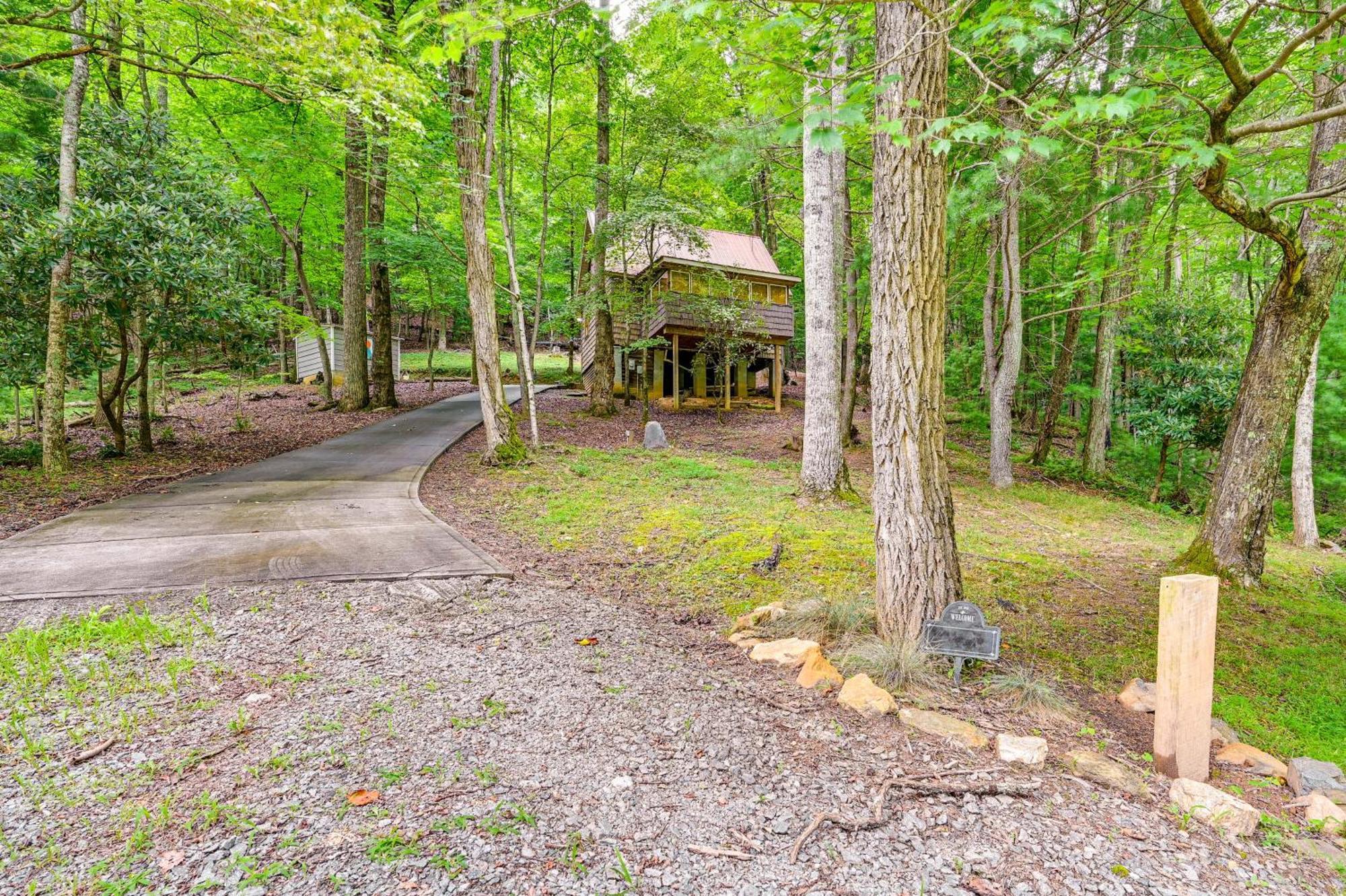 Villa Charming Roaring Gap Cabin With Patio And Fire Pit! Abshers Exterior foto